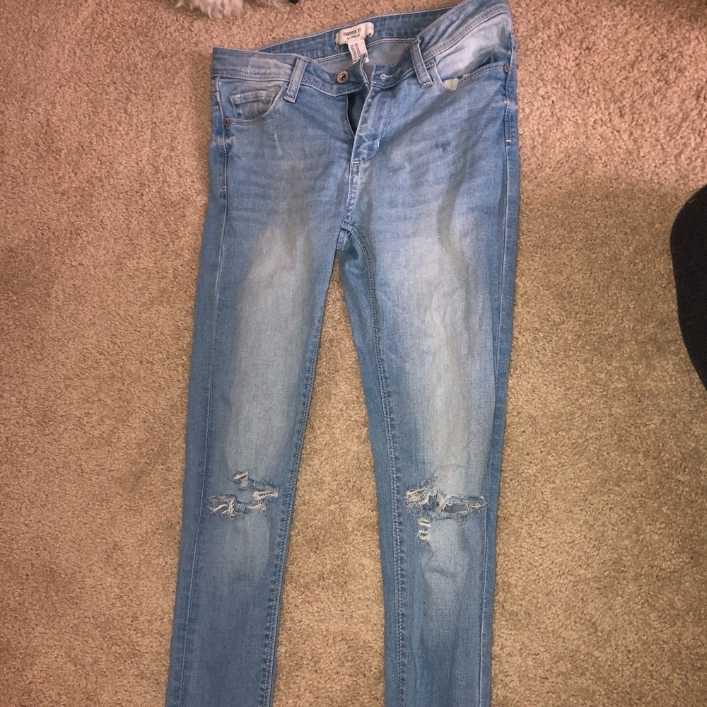 light washed blue skinny jeans